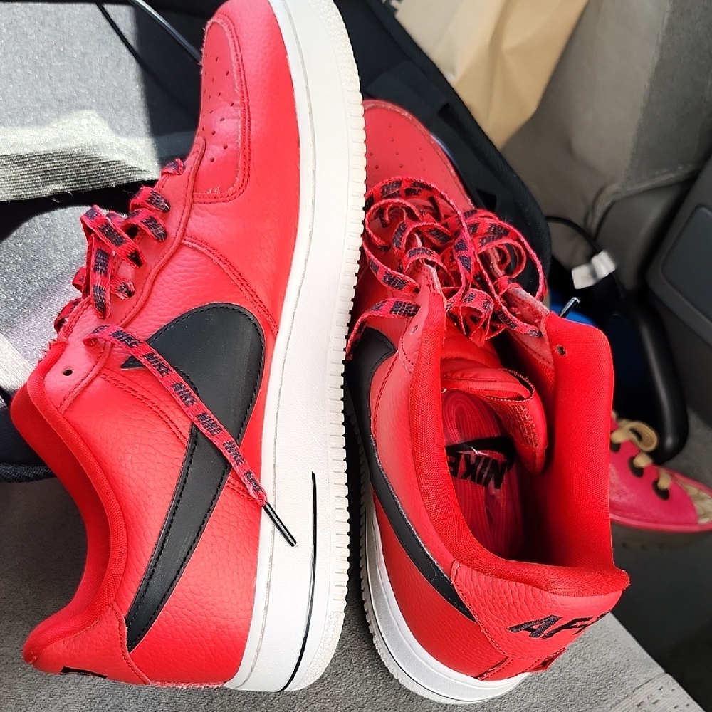 Nike LIKE NEW Condition Air Force 1   Sz 11 US red Sneakers.